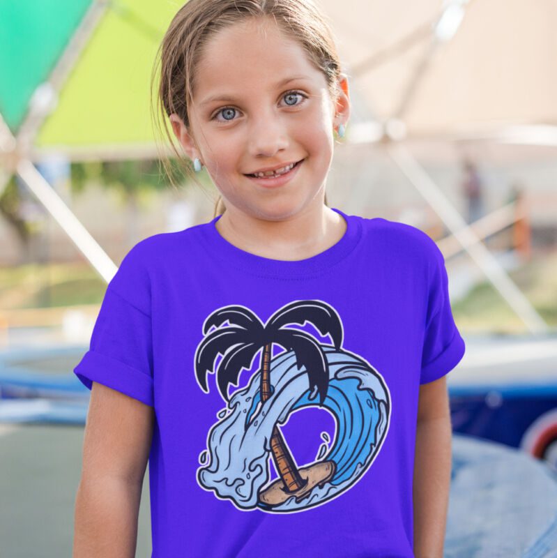 Coconut tree catching a Wave Kid’s T-shirt – Above Artistic